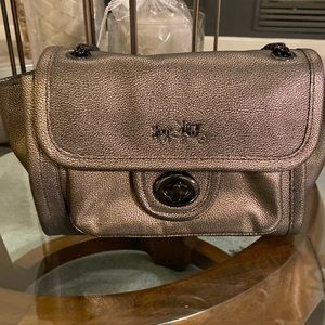 NWOT PRICE DROPPED 40%‼️Coach Ranger Flap Gold/Black convertible